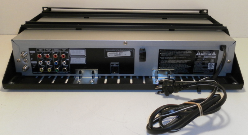 ZENITH Rack Mount DVD/VCR COMBO WITH REMOTE XBV443  